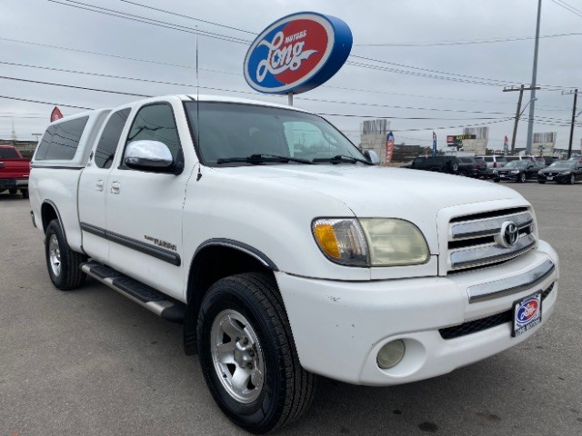 2004 Toyota Tundra SR5's photo