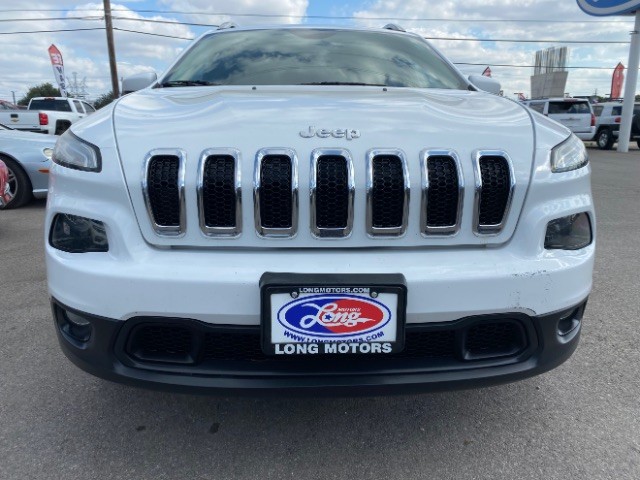 Jeep Cherokee Vehicle Full-screen Gallery Image 02