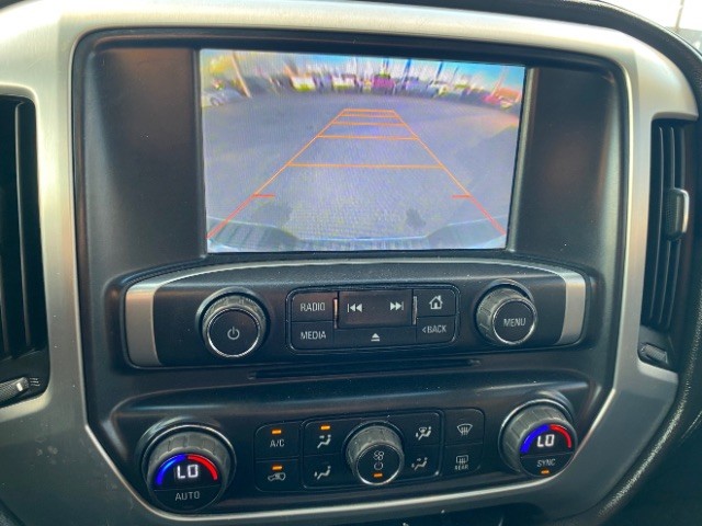 GMC Sierra 1500 Vehicle Full-screen Gallery Image 13