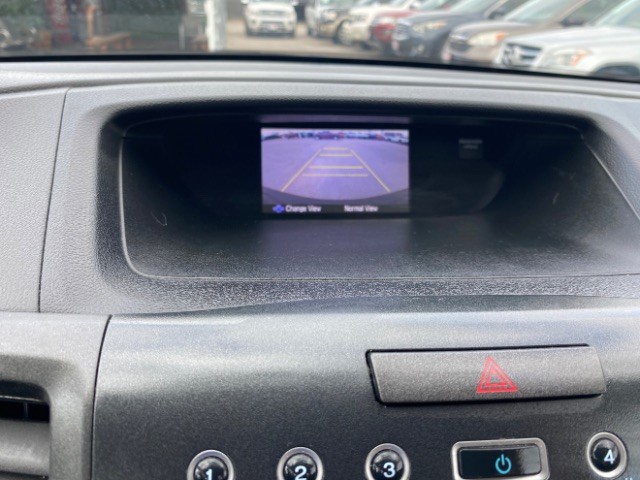 Honda CR-V Vehicle Full-screen Gallery Image 13