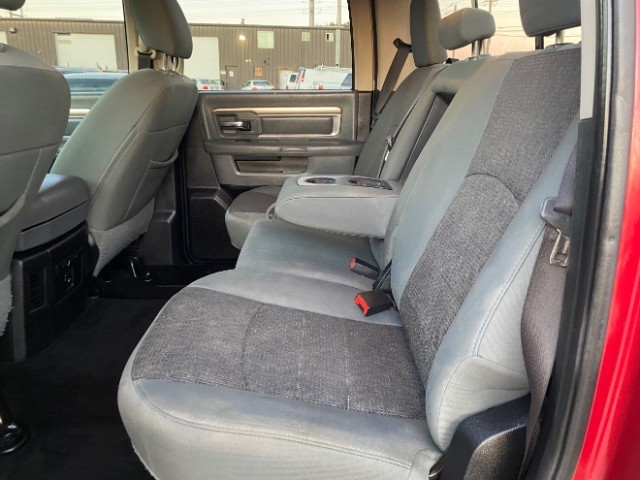 Ram 1500 Vehicle Full-screen Gallery Image 07