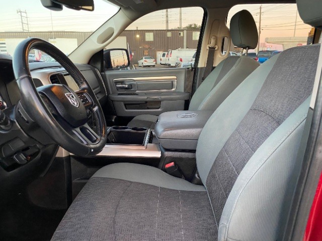 Ram 1500 Vehicle Full-screen Gallery Image 08