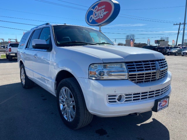 2012 Lincoln Navigator Base's photo