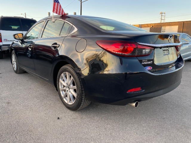 Mazda Mazda6 Vehicle Full-screen Gallery Image 04