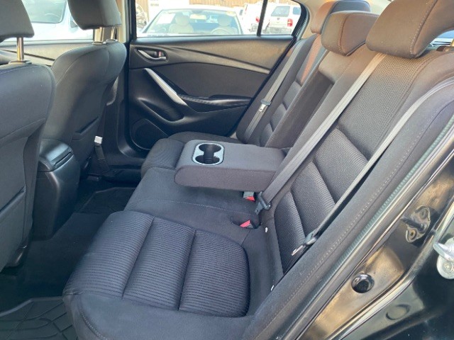 Mazda Mazda6 Vehicle Full-screen Gallery Image 07