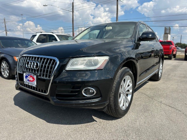 Audi Q5 Vehicle Full-screen Gallery Image 02