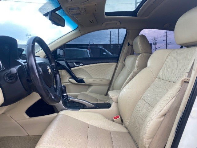 Acura TSX Vehicle Full-screen Gallery Image 08