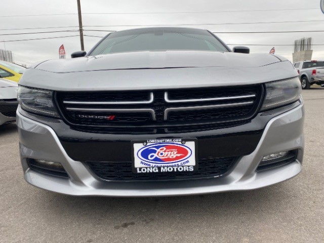 Dodge Charger Vehicle Full-screen Gallery Image 02