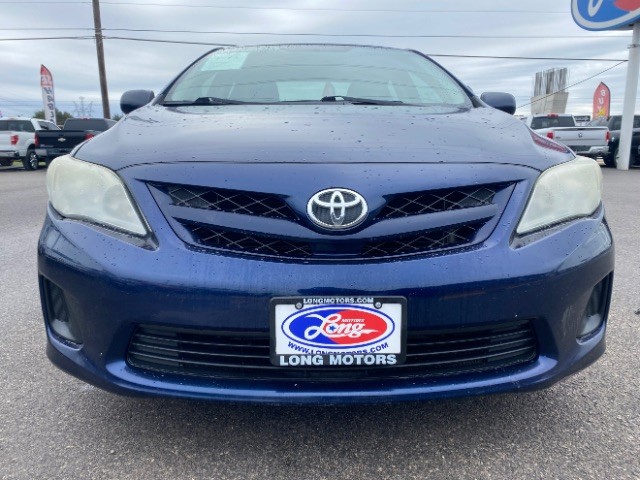 Toyota Corolla Vehicle Full-screen Gallery Image 02