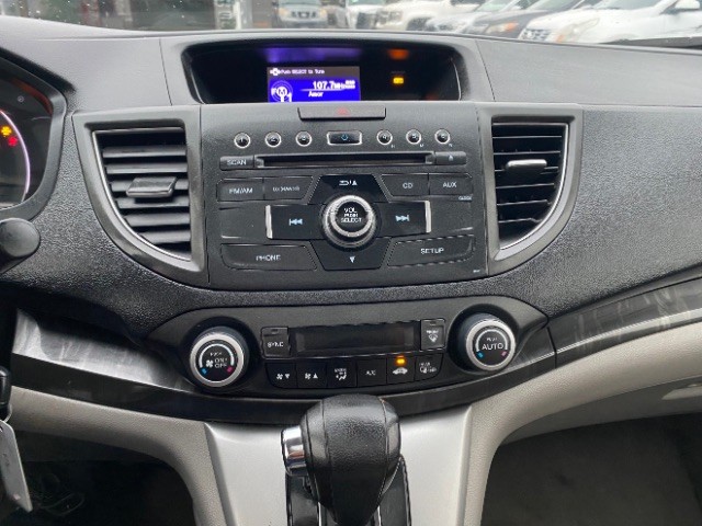 Honda CR-V Vehicle Full-screen Gallery Image 12