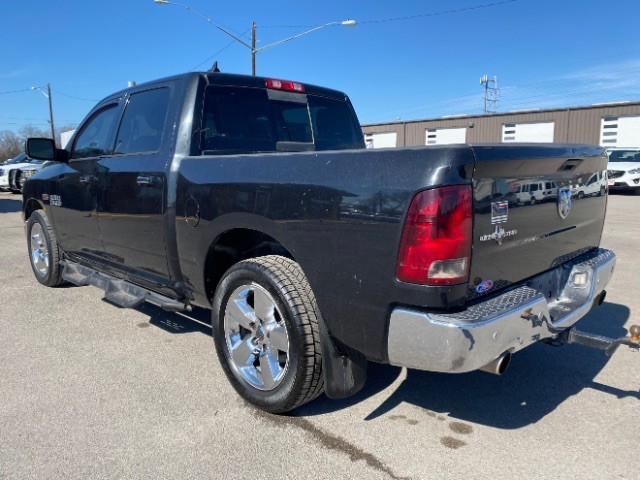 Ram 1500 Vehicle Full-screen Gallery Image 04