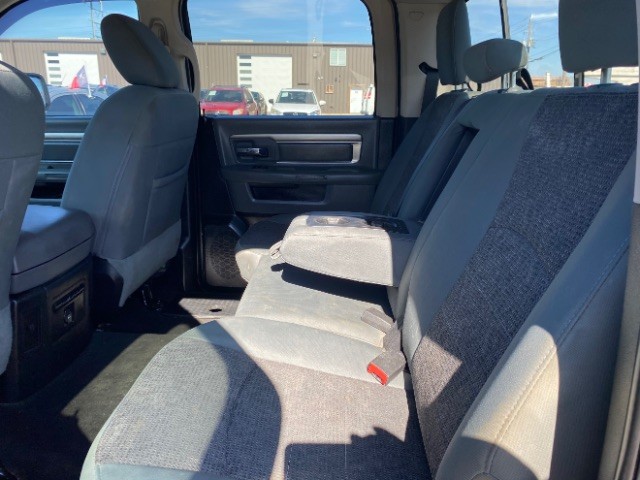 Ram 1500 Vehicle Full-screen Gallery Image 07