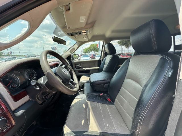 Ram 2500 Vehicle Full-screen Gallery Image 08