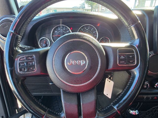 Jeep Wrangler Unlimited Vehicle Full-screen Gallery Image 13