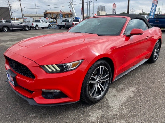 Ford Mustang Vehicle Full-screen Gallery Image 03