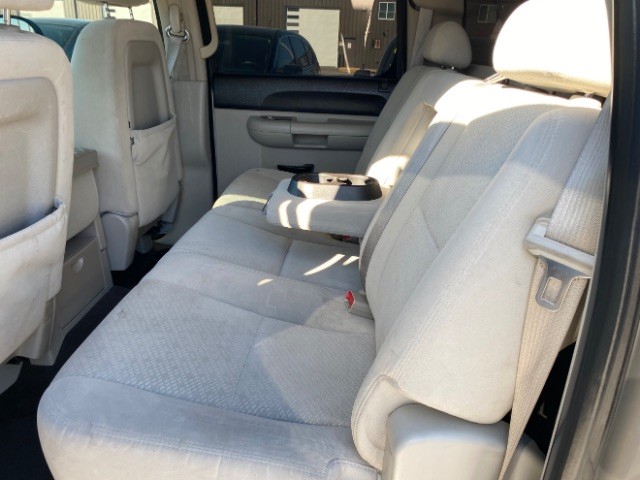 Chevrolet Silverado 1500 Vehicle Full-screen Gallery Image 07