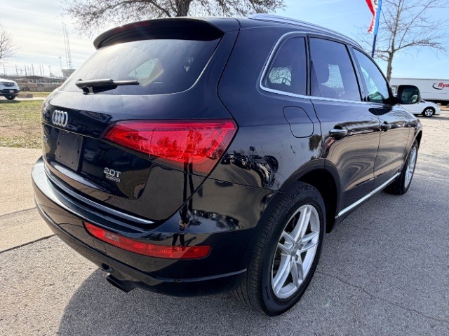 Audi Q5 Vehicle Full-screen Gallery Image 04