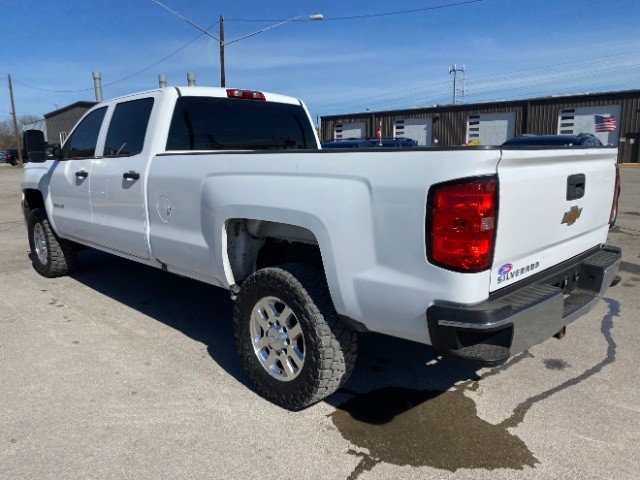 Chevrolet Silverado 2500HD Built After Aug 14 Vehicle Full-screen Gallery Image 04