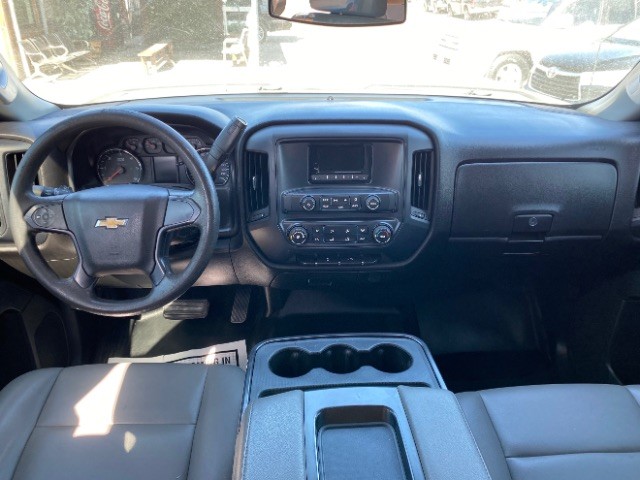 Chevrolet Silverado 2500HD Built After Aug 14 Vehicle Full-screen Gallery Image 06