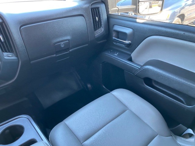 Chevrolet Silverado 2500HD Built After Aug 14 Vehicle Full-screen Gallery Image 10