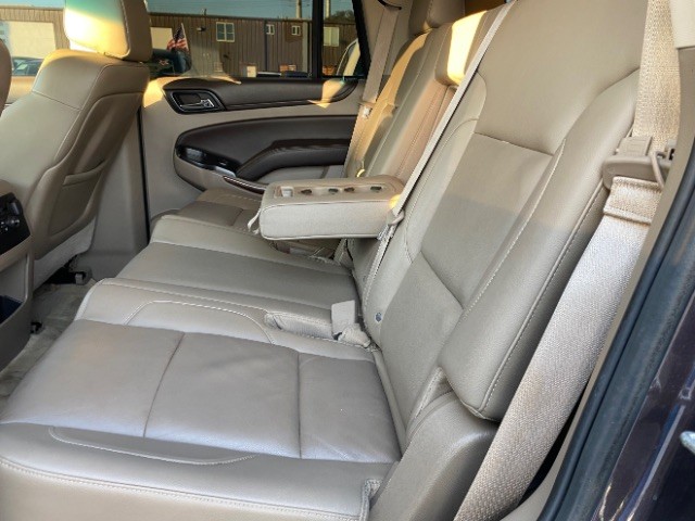 Chevrolet Tahoe Vehicle Full-screen Gallery Image 08