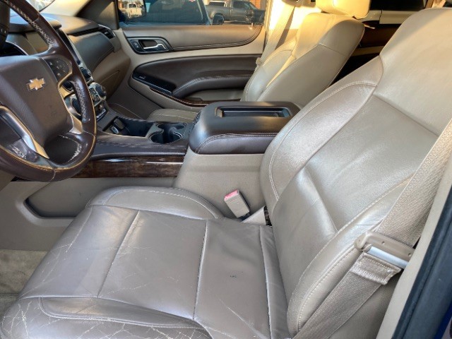 Chevrolet Tahoe Vehicle Full-screen Gallery Image 09