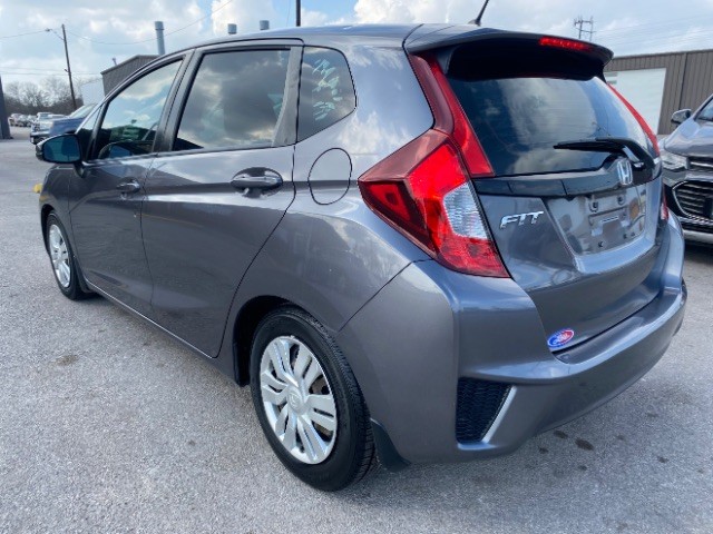 Honda Fit Vehicle Full-screen Gallery Image 04