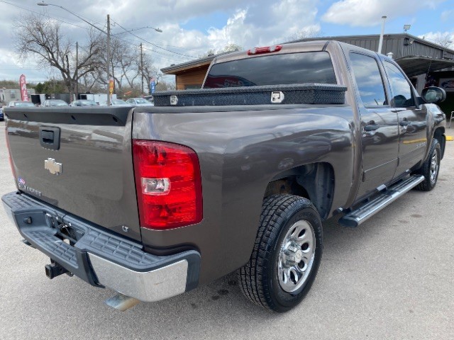 Chevrolet Silverado 1500 Vehicle Full-screen Gallery Image 05