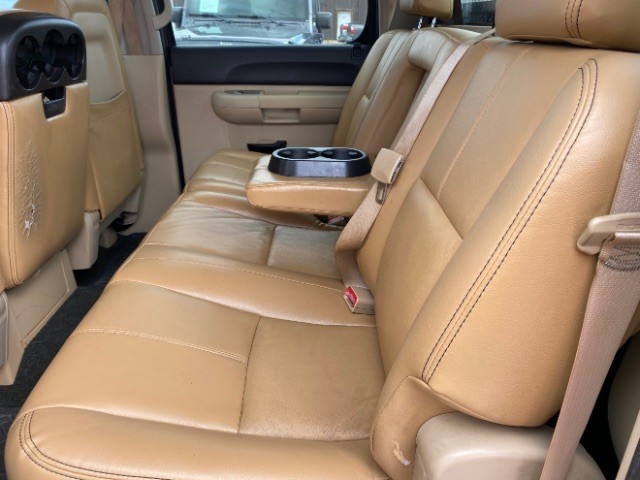 Chevrolet Silverado 1500 Vehicle Full-screen Gallery Image 07