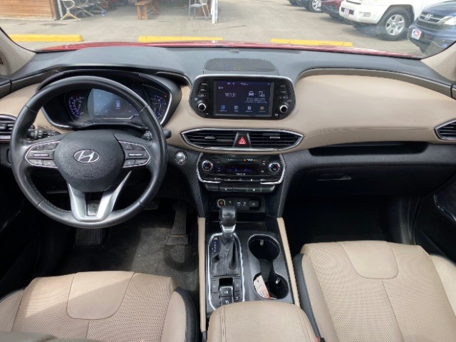 Hyundai Santa Fe Vehicle Full-screen Gallery Image 06