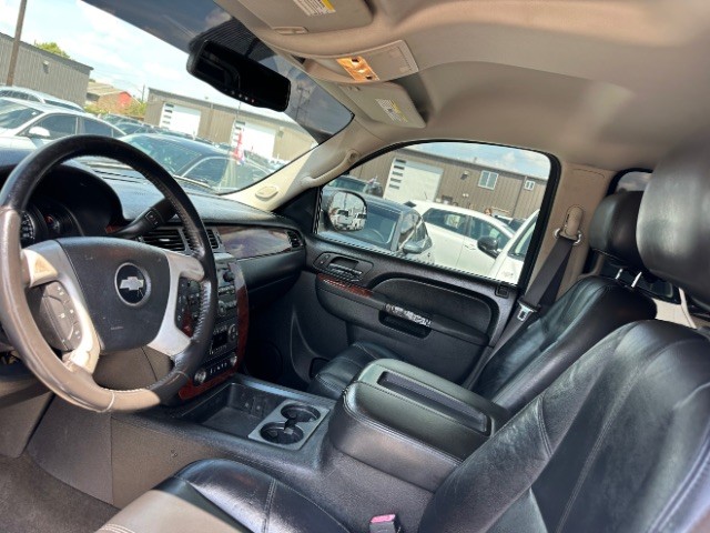 Chevrolet Avalanche Vehicle Full-screen Gallery Image 09