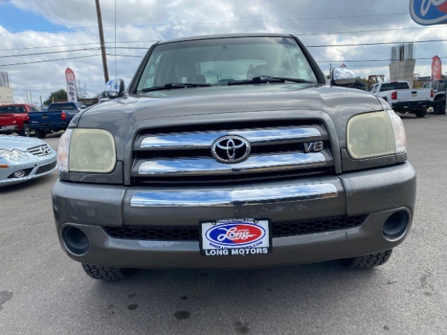 Toyota Tundra Vehicle Full-screen Gallery Image 02