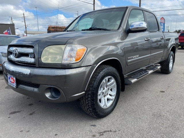 Toyota Tundra Vehicle Full-screen Gallery Image 03