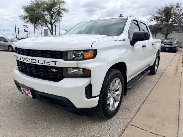 Chevrolet Silverado 1500 Vehicle Full-screen Gallery Image 02