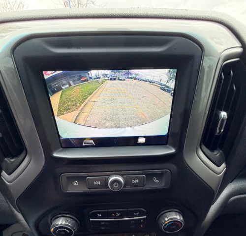 Chevrolet Silverado 1500 Vehicle Full-screen Gallery Image 12