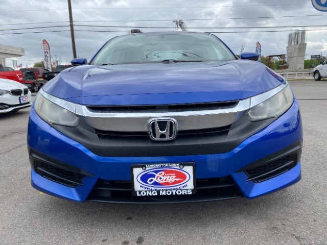 Honda Civic Sedan Vehicle Full-screen Gallery Image 02