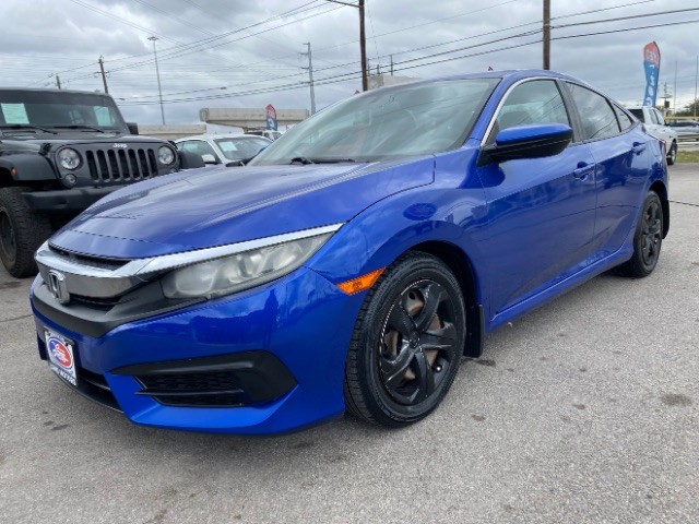 Honda Civic Sedan Vehicle Full-screen Gallery Image 03