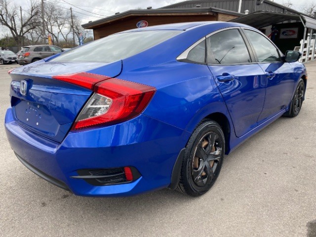 Honda Civic Sedan Vehicle Full-screen Gallery Image 05