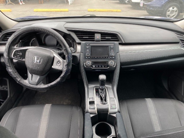 Honda Civic Sedan Vehicle Full-screen Gallery Image 06