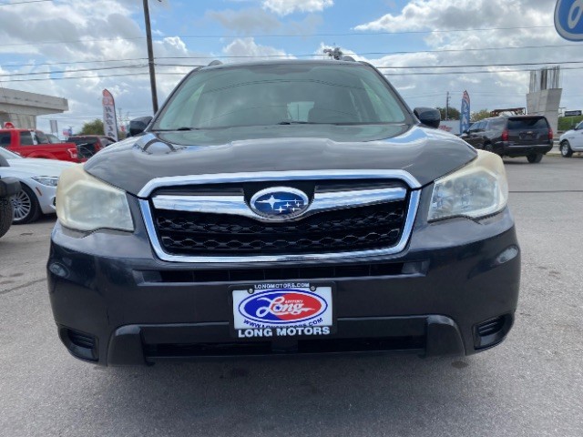 Subaru Forester Vehicle Full-screen Gallery Image 02