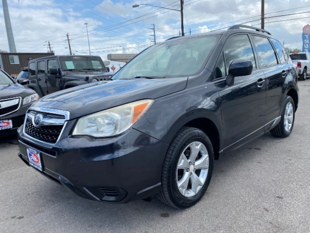 Subaru Forester Vehicle Full-screen Gallery Image 03