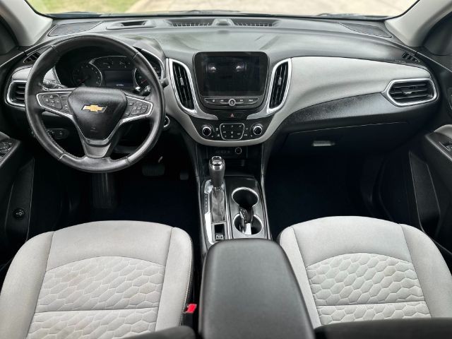 Chevrolet Equinox Vehicle Full-screen Gallery Image 06