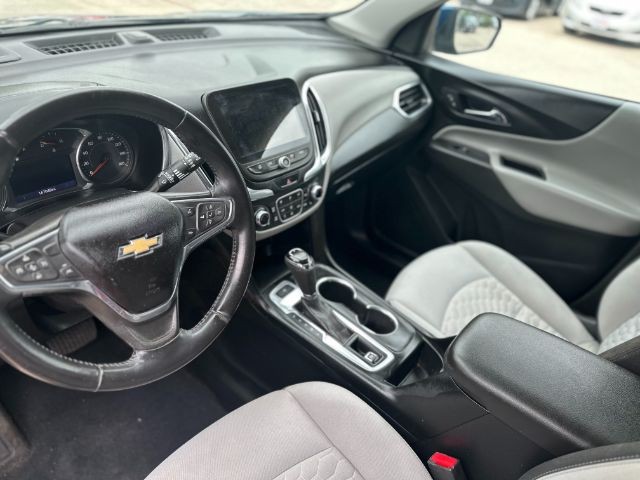 Chevrolet Equinox Vehicle Full-screen Gallery Image 07