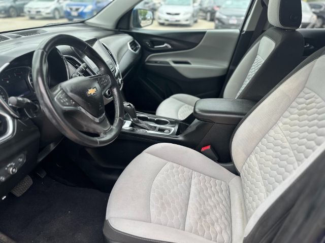 Chevrolet Equinox Vehicle Full-screen Gallery Image 08