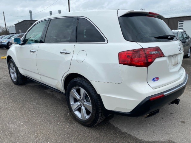 Acura MDX Vehicle Full-screen Gallery Image 04