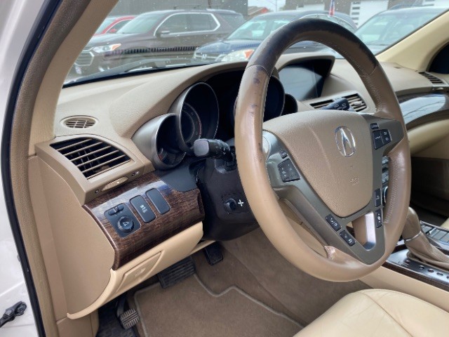 Acura MDX Vehicle Full-screen Gallery Image 10