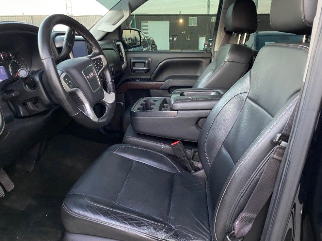 GMC Sierra 1500 Vehicle Full-screen Gallery Image 08