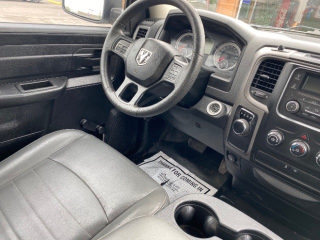 Ram 1500 Vehicle Full-screen Gallery Image 10