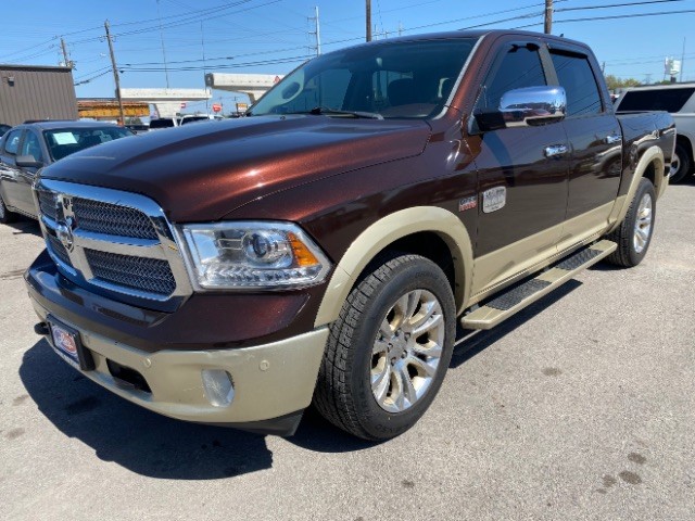 Ram 1500 Vehicle Full-screen Gallery Image 03