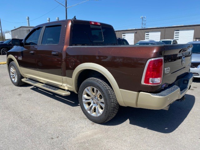 Ram 1500 Vehicle Full-screen Gallery Image 04